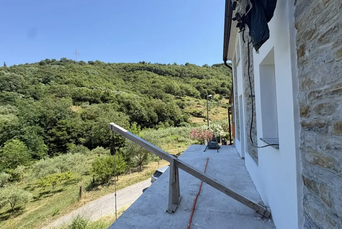Coastal area – Charming Semi-Detached Homes with Sea Views in Izola