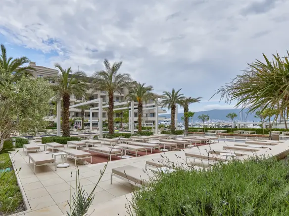 Three-bedroom apartment available at Baia Residence, Porto Montenegro