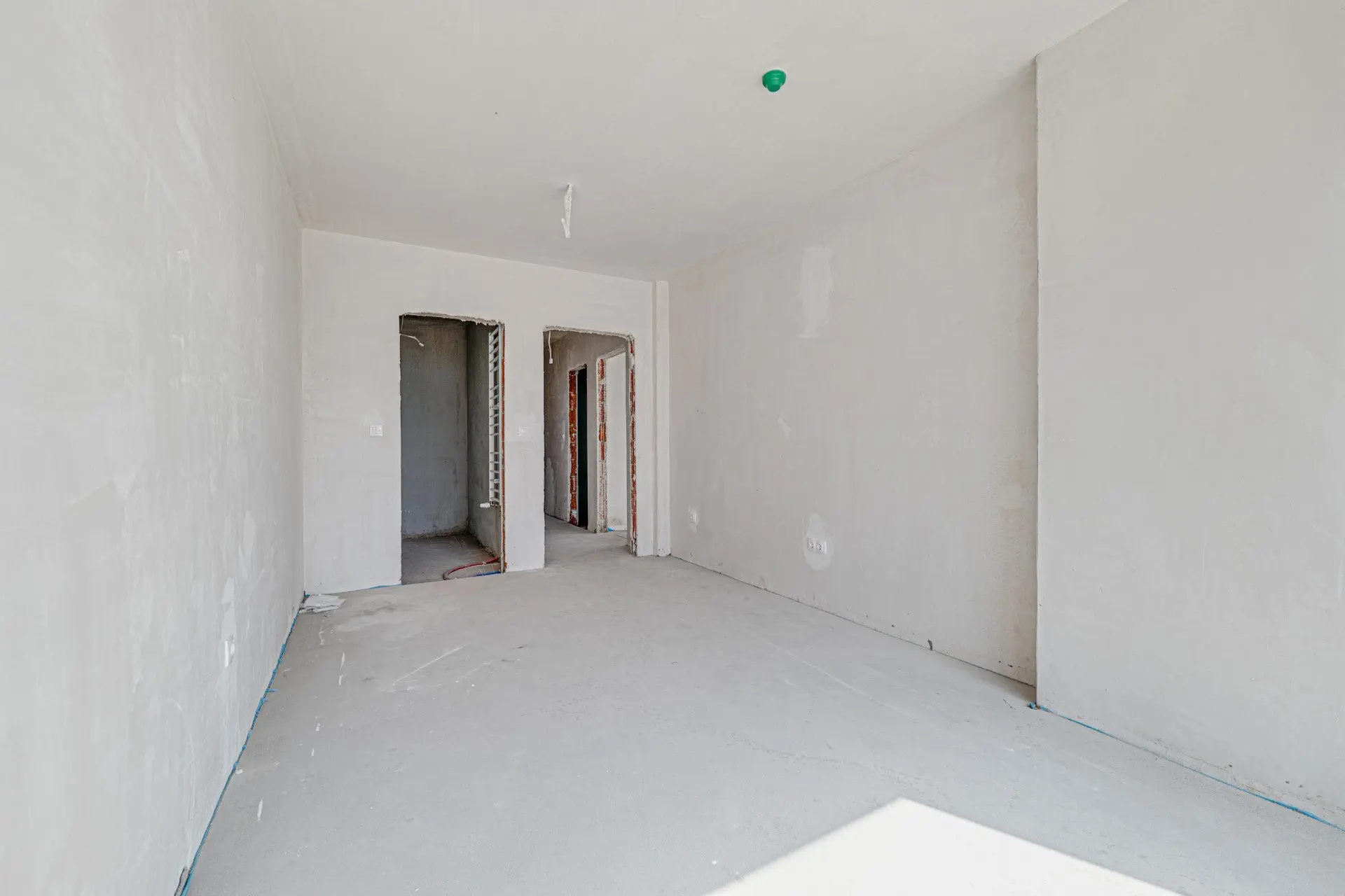 54be9e5fedb8efbe8ee906db6ae5cf44-1 An extremely luxurious and breathtaking project next to Paradise MALL
