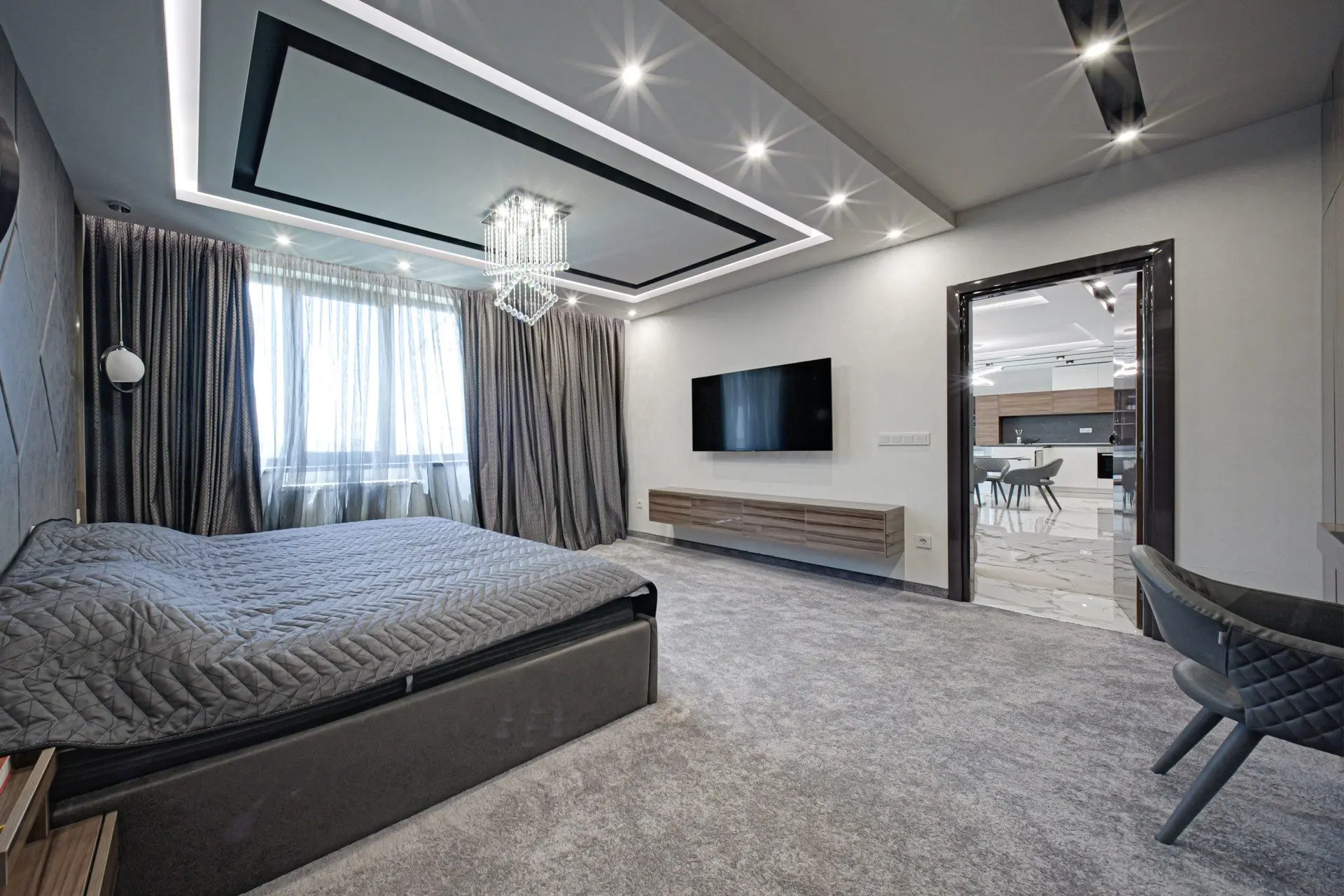 Exclusive three-bedroom penthouse with wonderful views in Krastova Vada