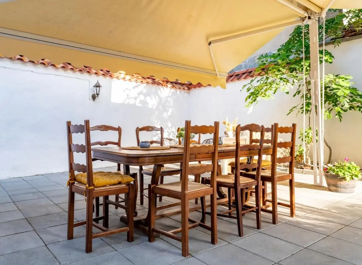 Guest house in Nessebar for sale