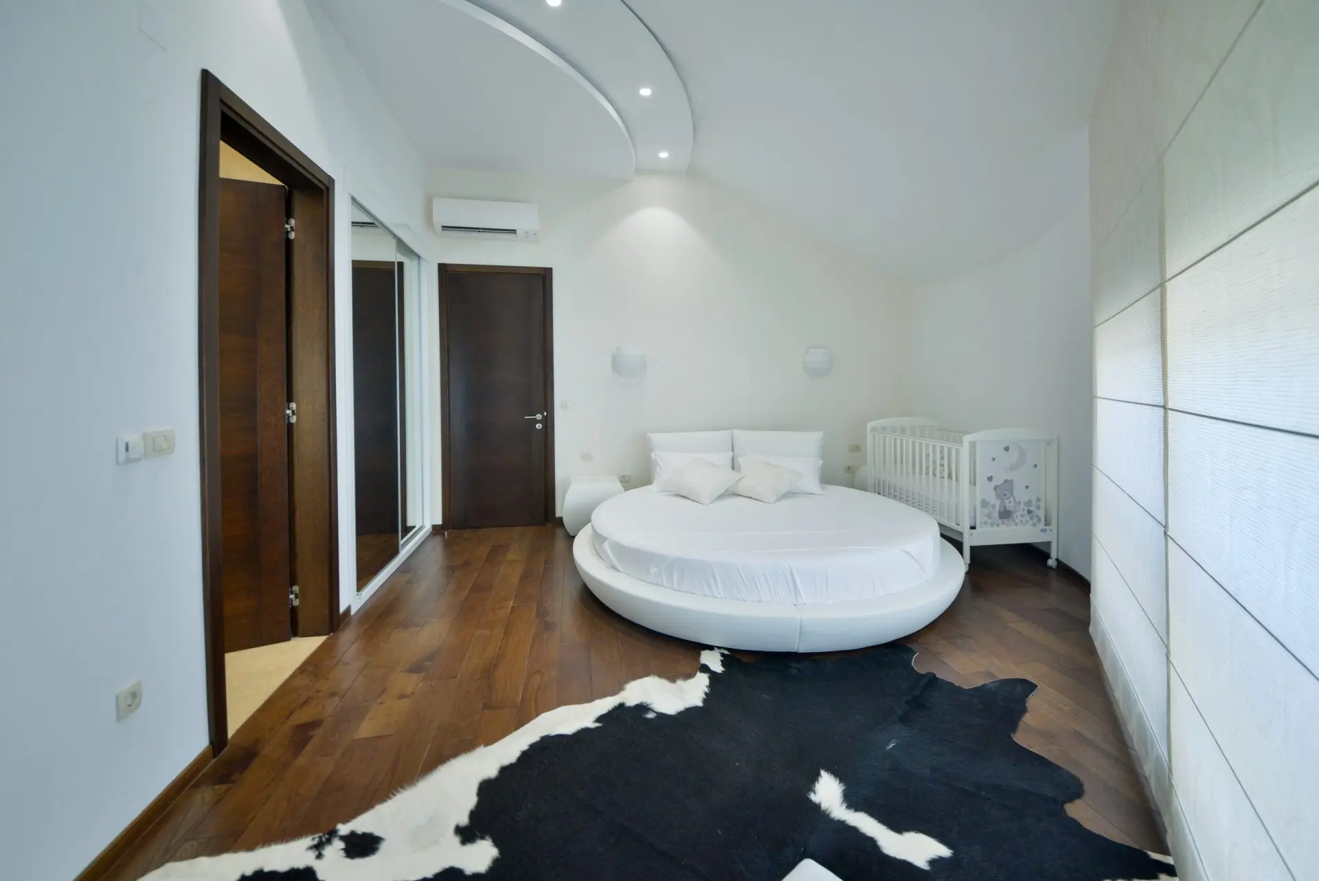 3-Bedroom Apartment in Pod magistralom, Budva