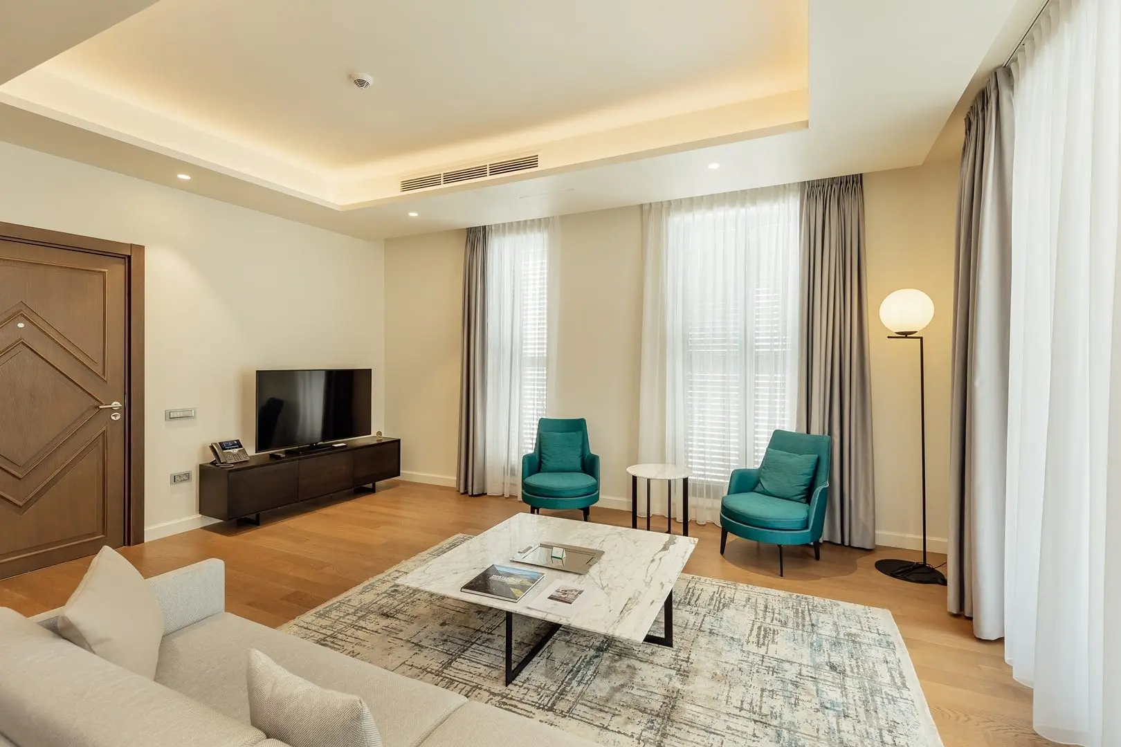 57c78df67438586e6014cee819c9d28c871f1f1ec01e62cb42cc91b628f93b75688753a551585 Modern One-bedroom apartment in Village Residence