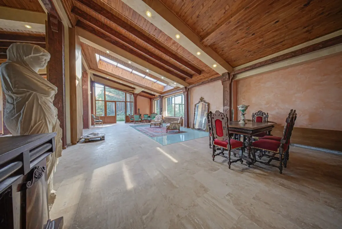 A representative house with a five-acre yard in a prestigious location in Dragalevtsi quarter