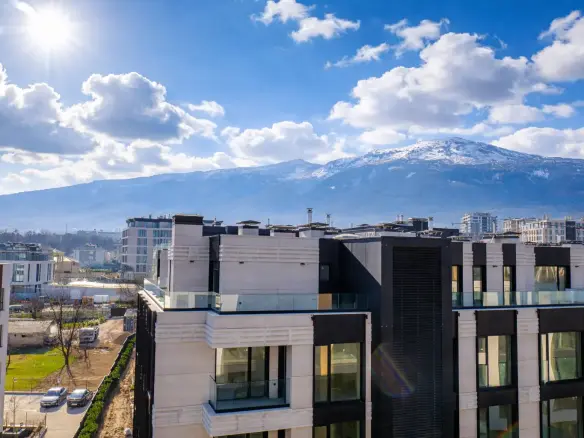 Penthouse with panoramic views in a new luxury building in Krastova Vada for sale