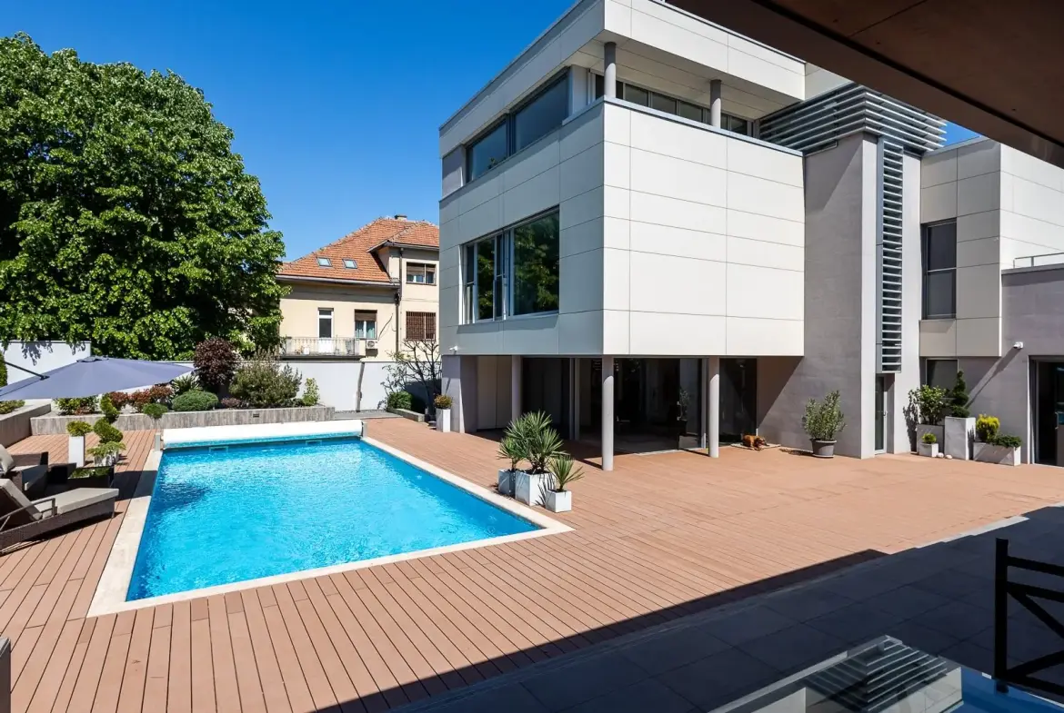 4-Bedroom Villa, 732 m² – Senjačka, Savski venac, Belgrade