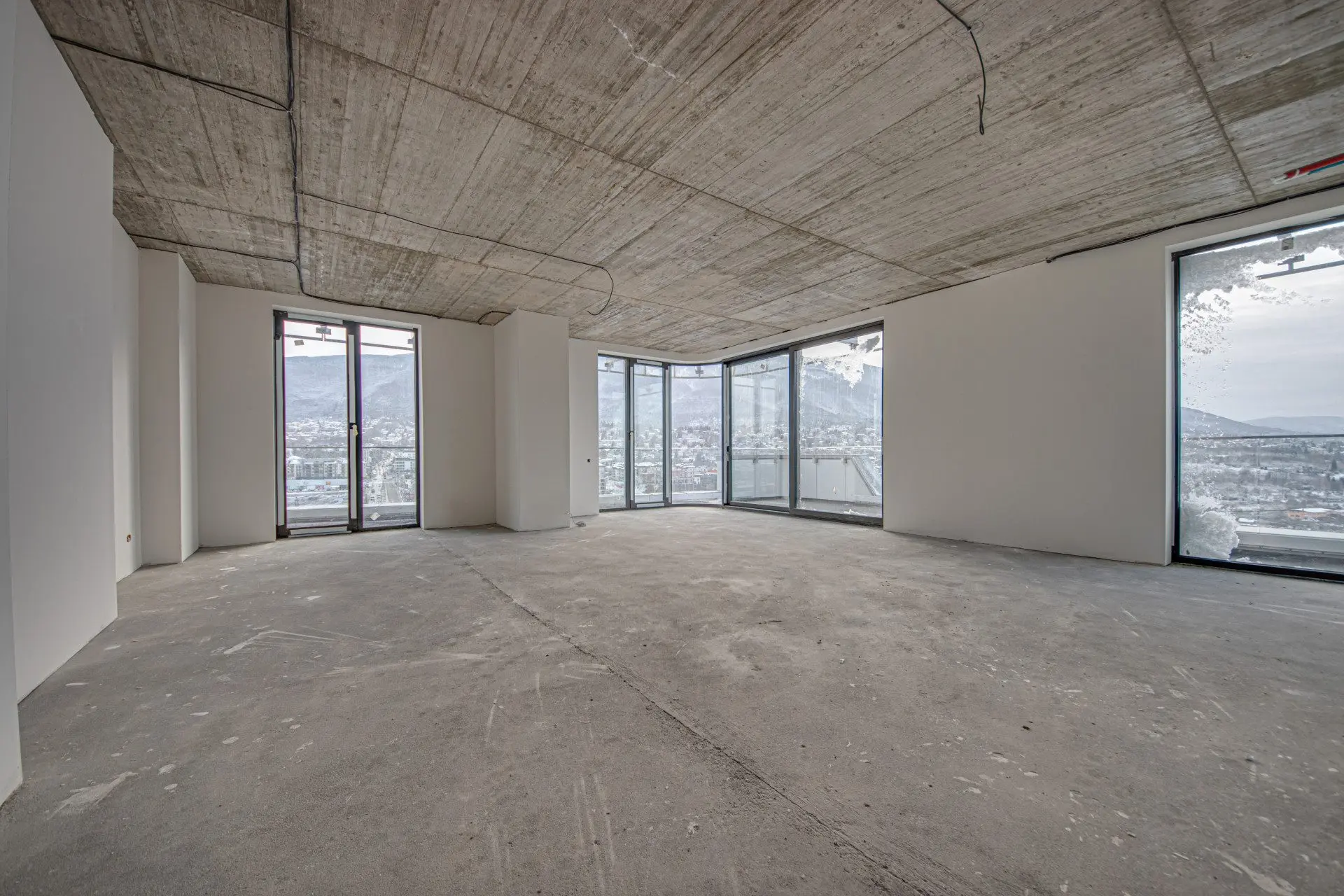 Luxury penthouse in a multifunctional building