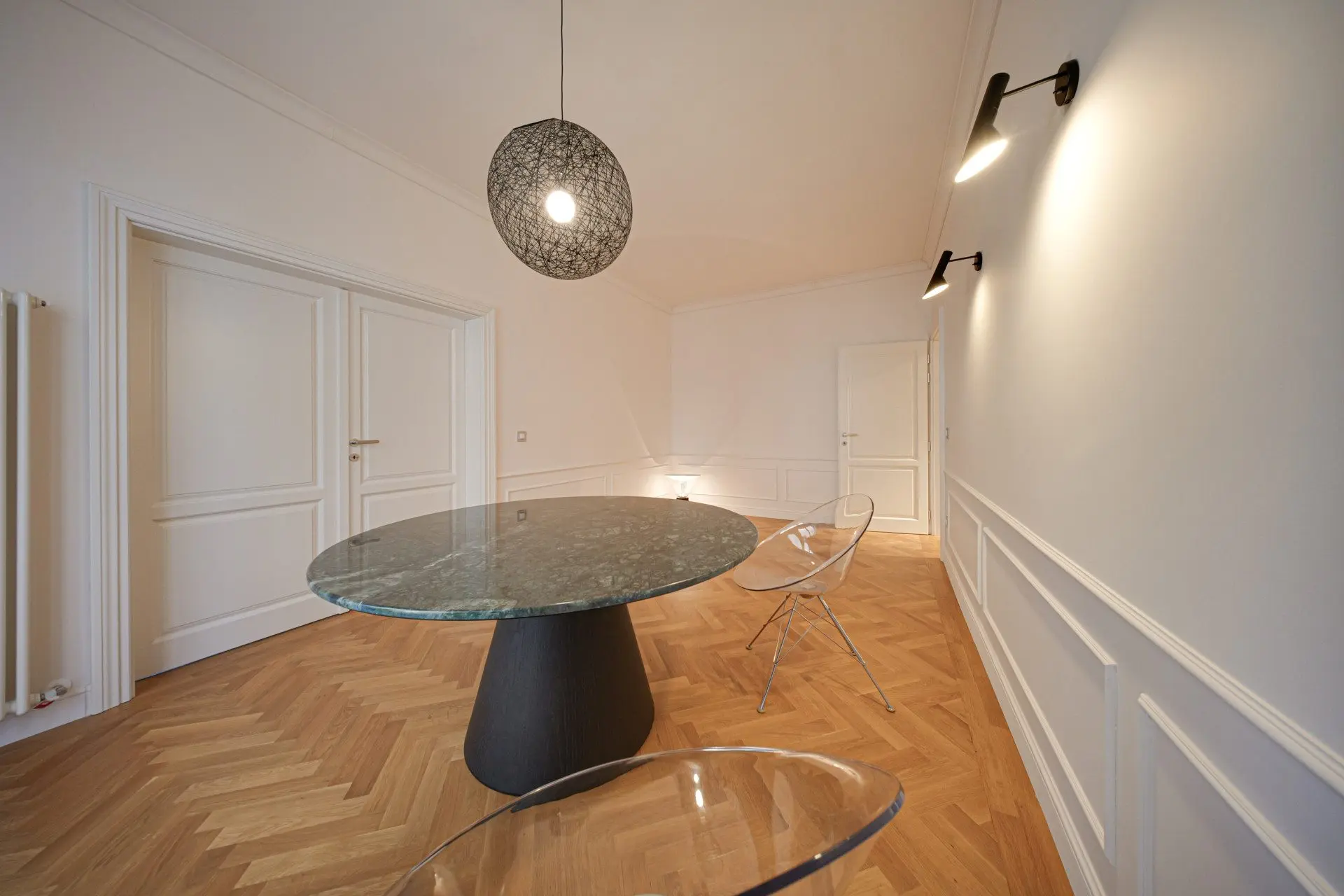 Exclusive apartment for sale in close proximity to the National Assembly