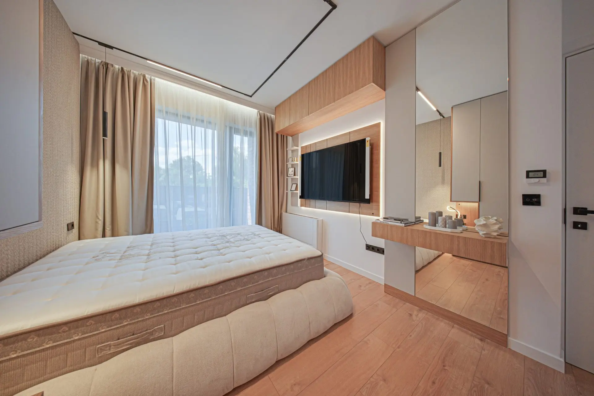 Luxurious and fully furnished two-bedroom apartment in a new gated complex for sale