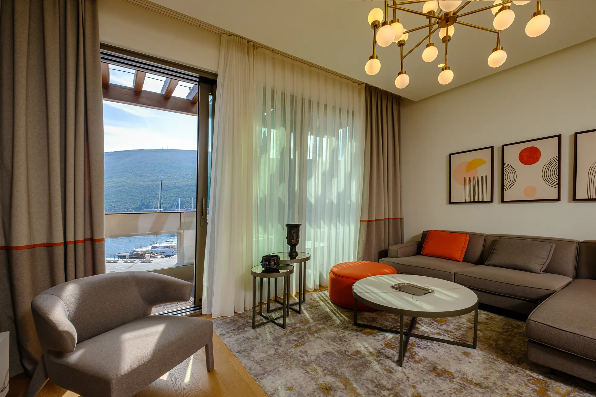 5e205deef89fc952f0303f622cd6d4d7 Modern two-bedrooms apartment at Marina residence, Portonovi