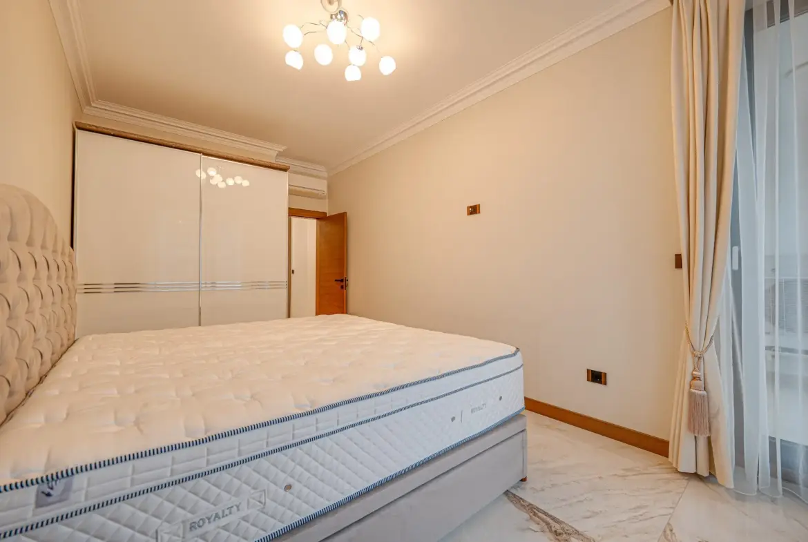 Fully furnished four-room apartment in a gated residential complex in the Lozenets neighborhood