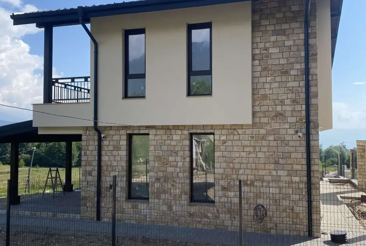 House with panoramic views and private yard in a villa village near Pirin Golf
