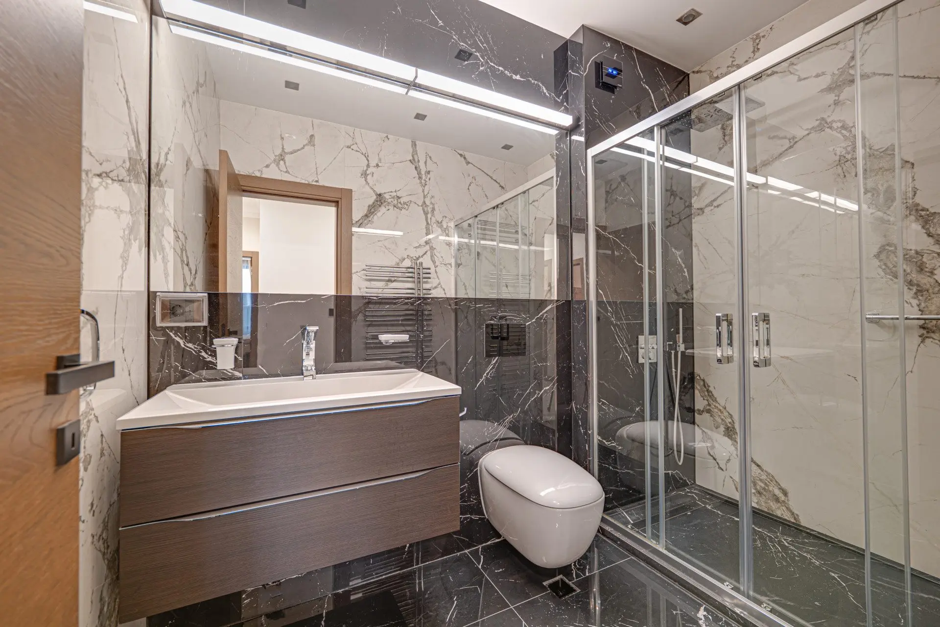 Fully furnished four-room apartment in a gated residential complex in the Lozenets neighborhood