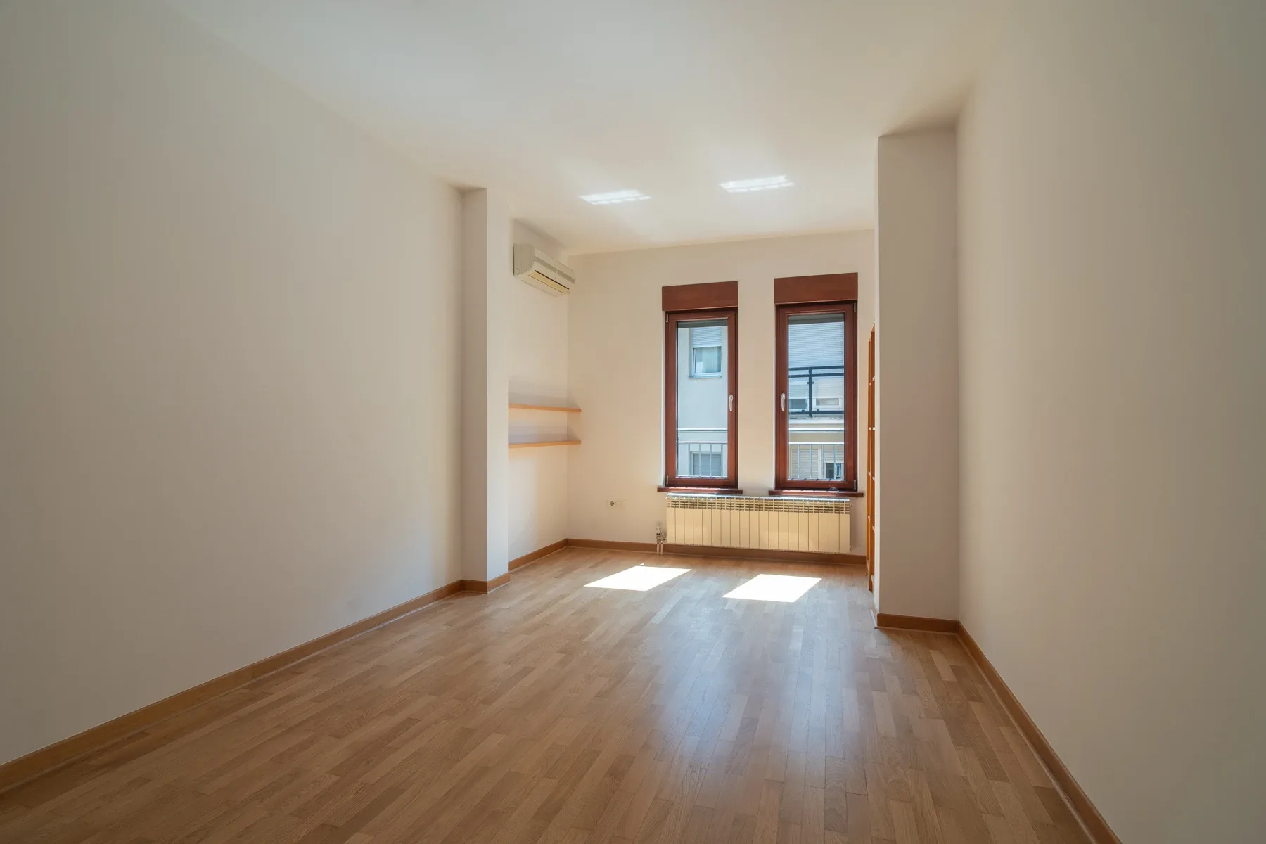 6-18 5-Bedroom Apartment, 193 m² – Koče Kapetana, Vračar, Belgrade