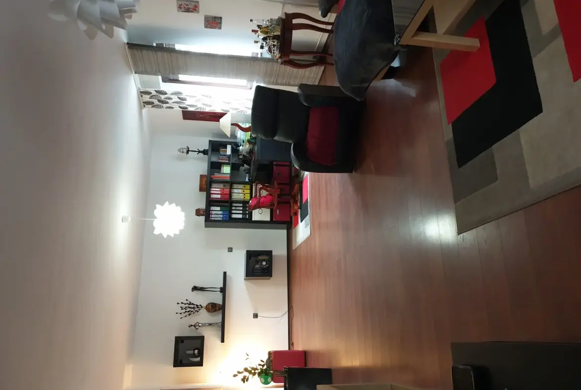 Škofja Loka Area – Spacious Family House with Beautiful Views and Large Garden in Gorenja Vas