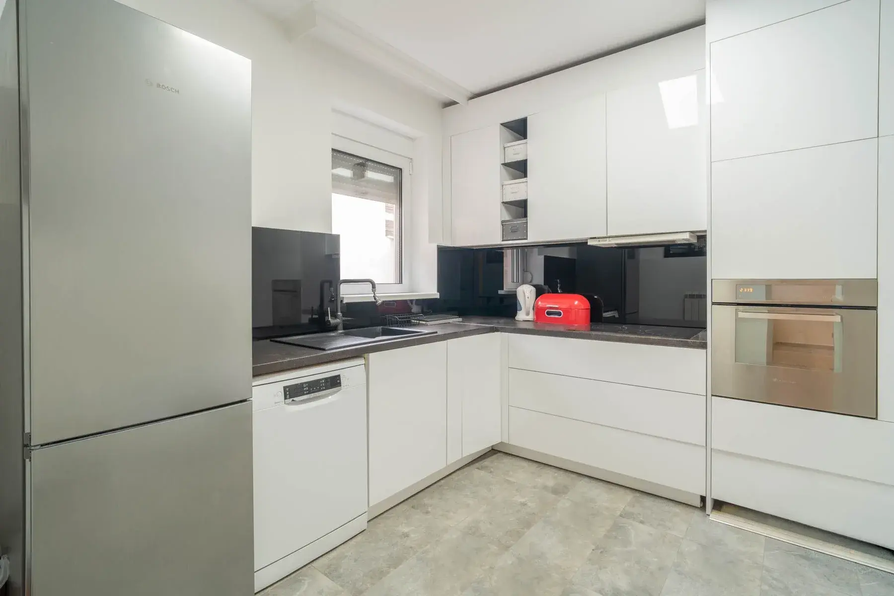 6-5-2 1-Bedroom Apartment, 95 m² – Brane Crnčevića, Vračar, Belgrade