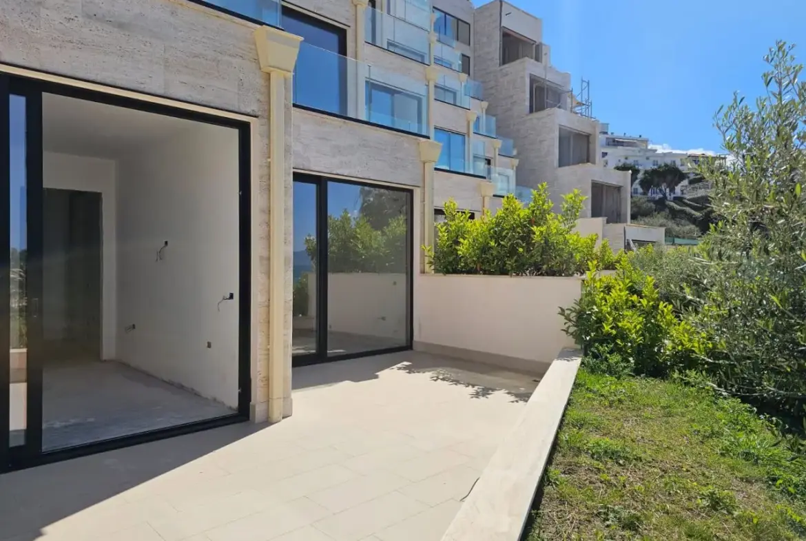 Albania Real Estate In Saranda For Sale