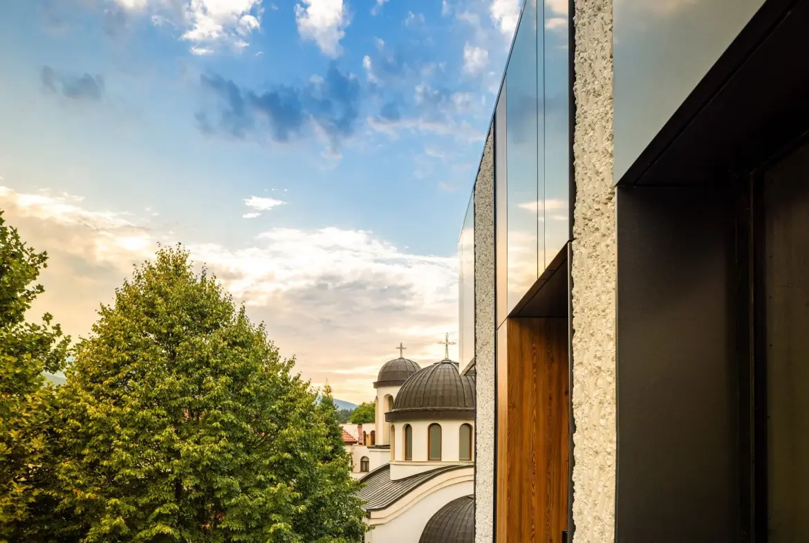 Luxury house with pool in an exclusive gated complex near Sofia