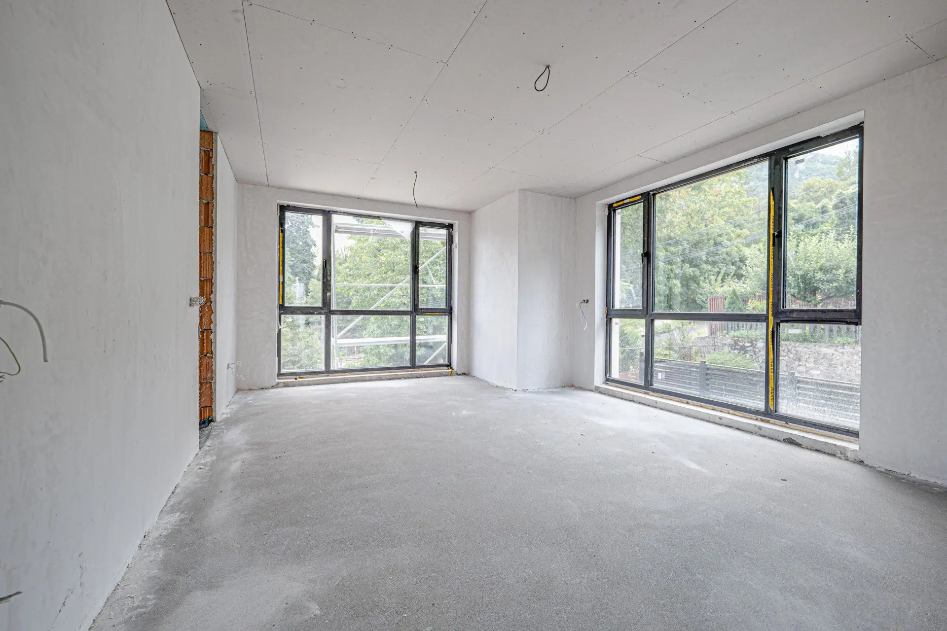 Modern detached house with panoramic views of Sofia and Vitosha Mountain