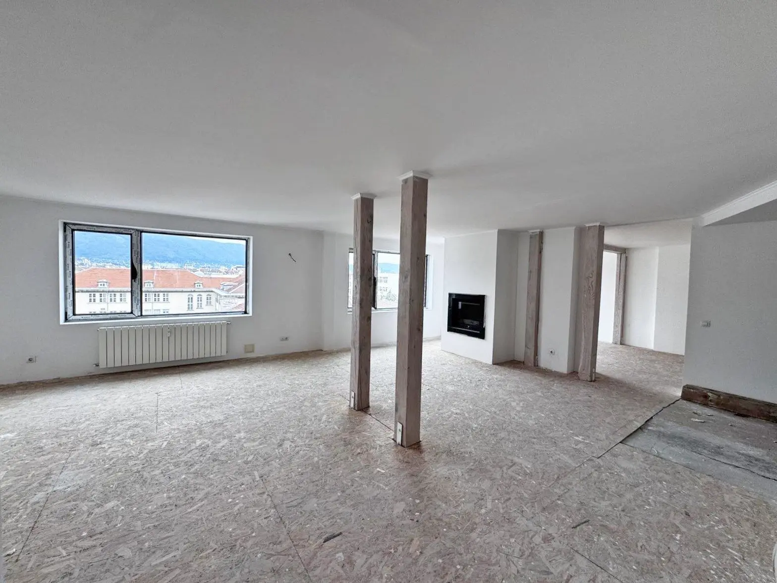 61de28eaed5115a81cb5b472fc7b2b05 Bright and spacious apartment on Gurko Street for sale
