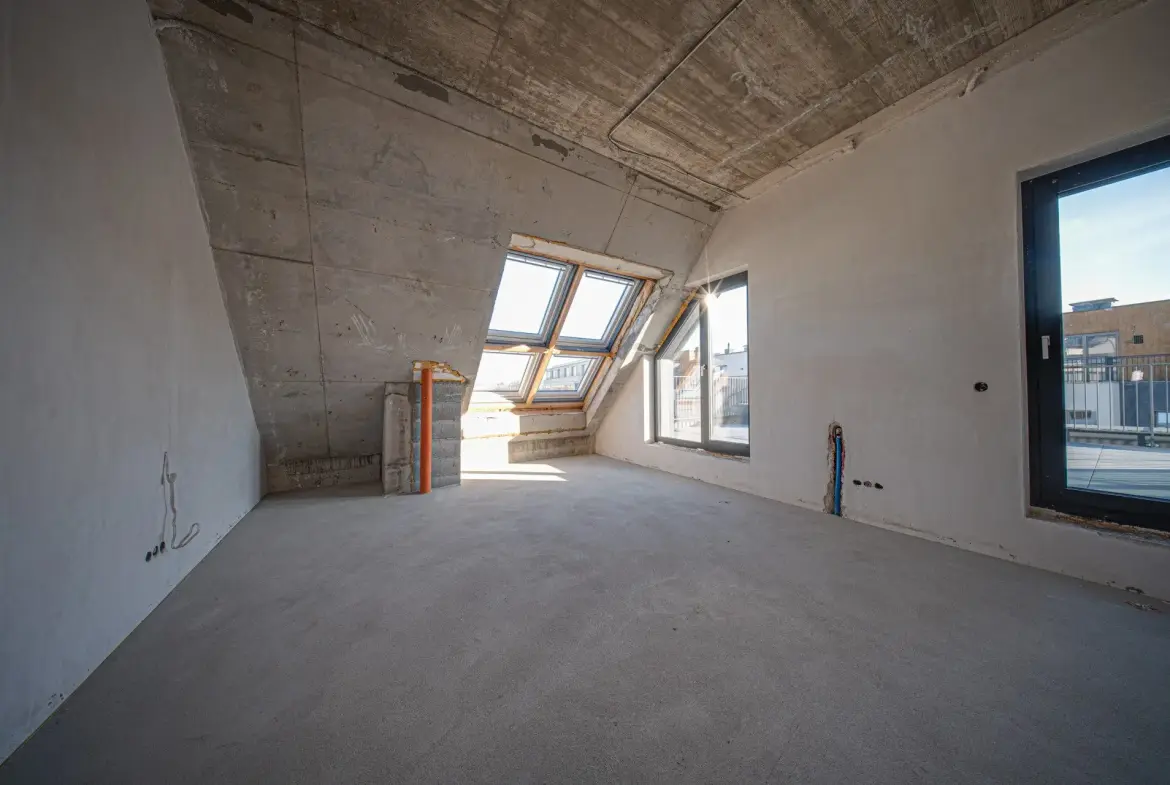 Three-bedroom apartment in a new complex near Paradise Mall