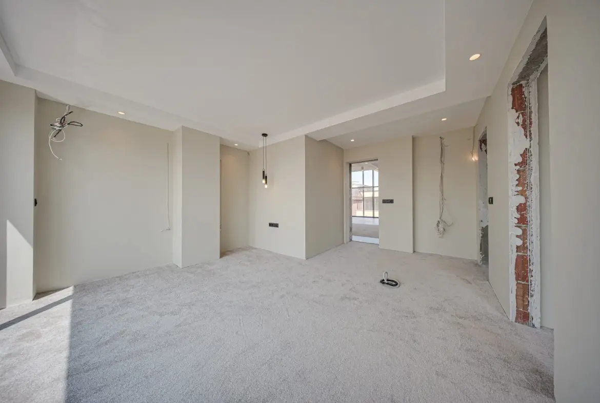 Spacious apartment with amazing views of the city in the Center for sale