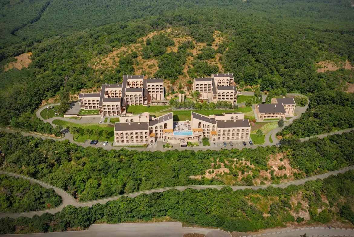 Townhouse in a five-star complex on the seashore
