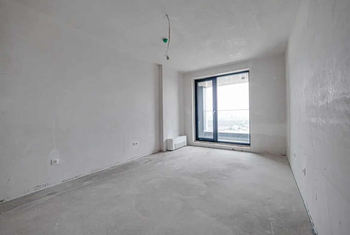 Three bedroom apartment in a luxury building next to Paradise Mall