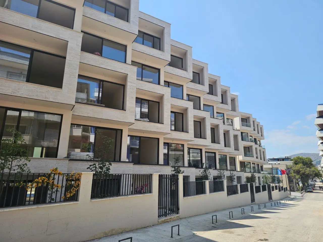 Apartment For Sale In Saranda Albania