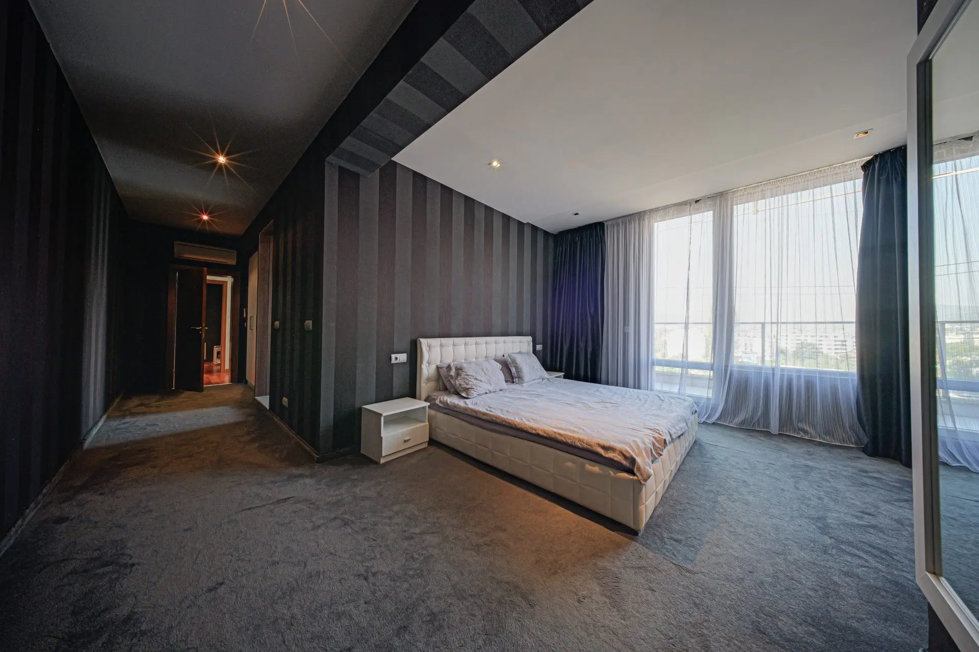 Luxurious penthouse with stunning views in Krastova Vada for sale