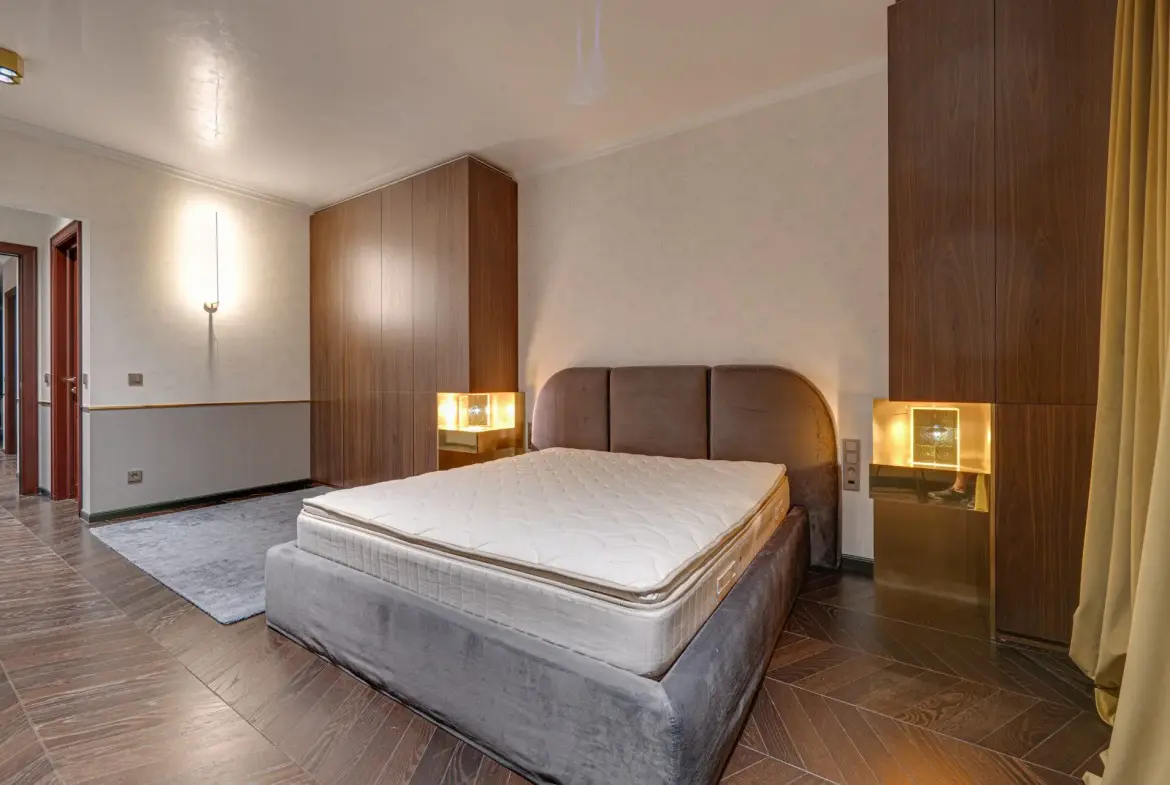 Impressive residence in an iconic building in Lozenets