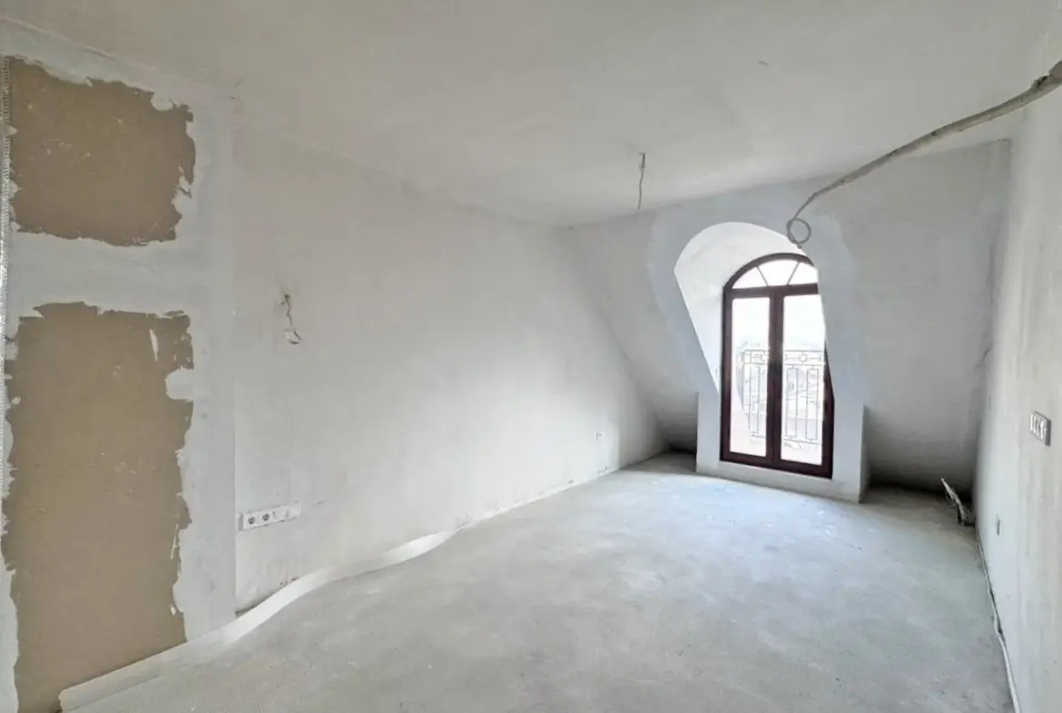 Three-bedroom apartment in a new luxury complex in Krastova vada