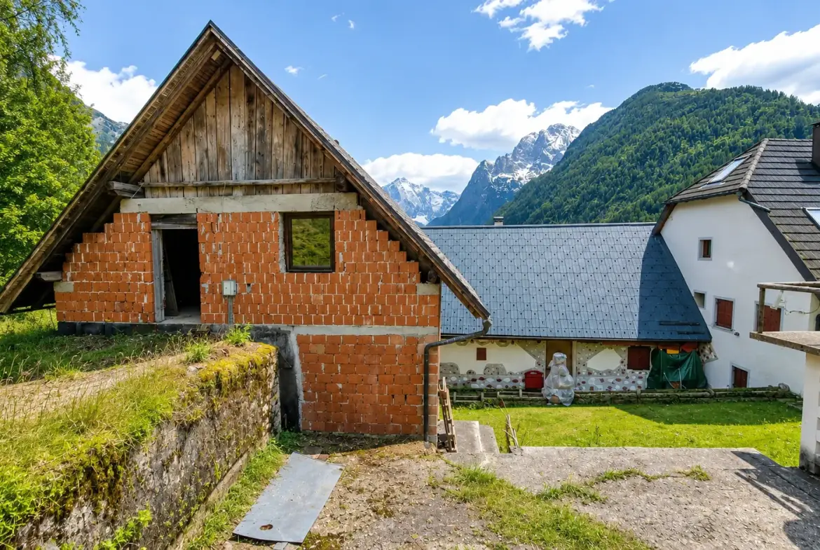 Soca Area – House in Strmec with Views of the Julian Alps