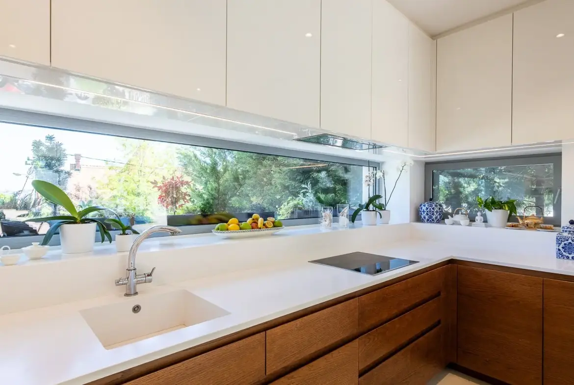 4-Bedroom Villa, 732 m² – Senjačka, Savski venac, Belgrade