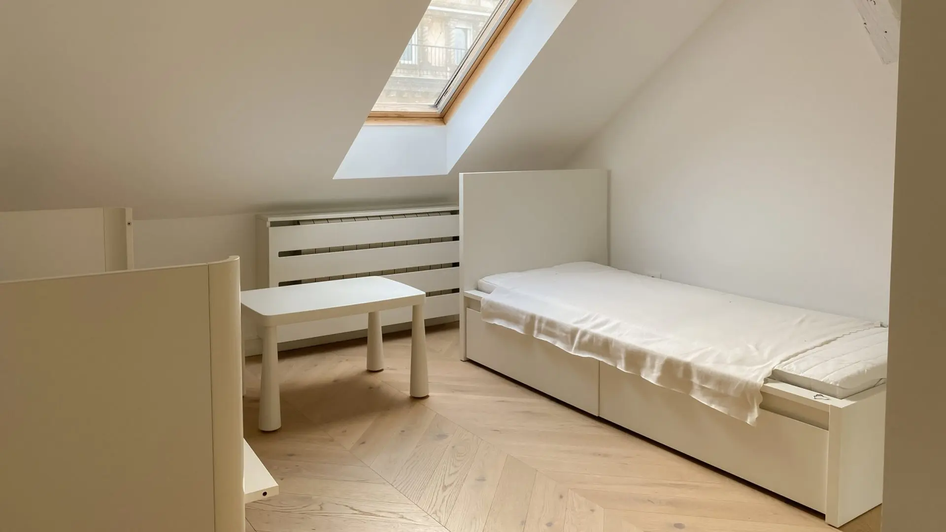 3-Bedroom Apartment, 123 m² – Kneza Mihaila, Stari Grad, Belgrade