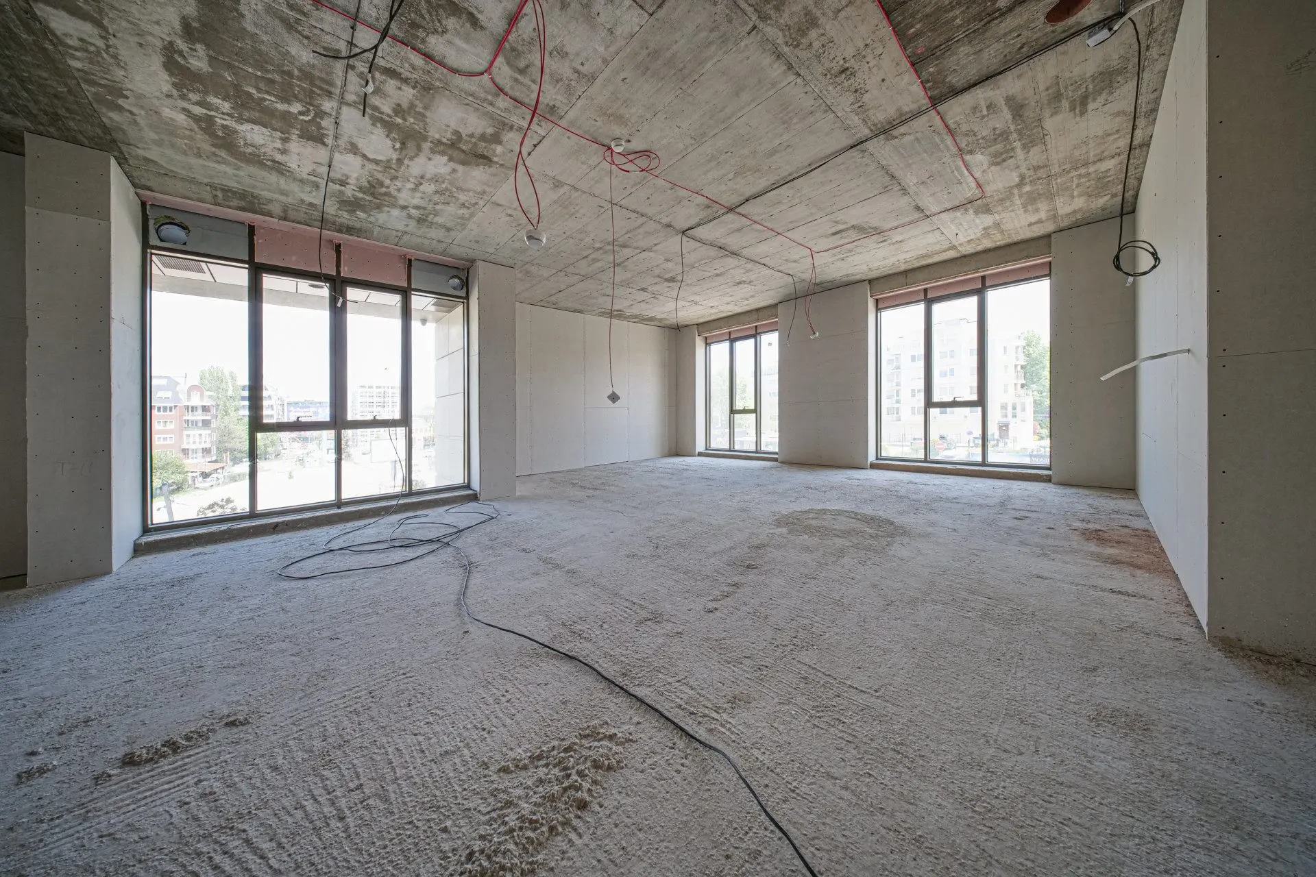 Office in a new elegant building on Cherni Vrah Blvd. for sale