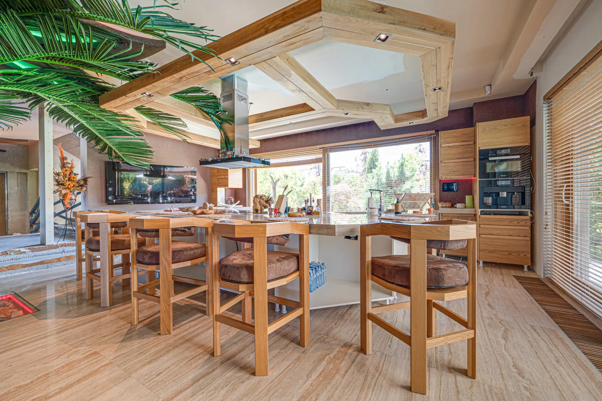 Exclusive residence for sale in the Kambanite district