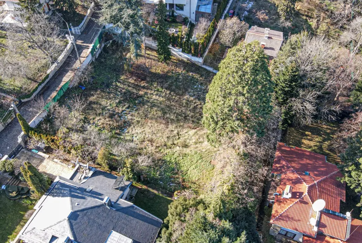 A plot of land in the most prestigious and desirable part of Boyana quarter