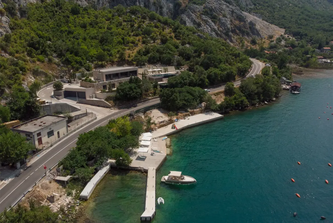 Villa Orahovac, Kotor