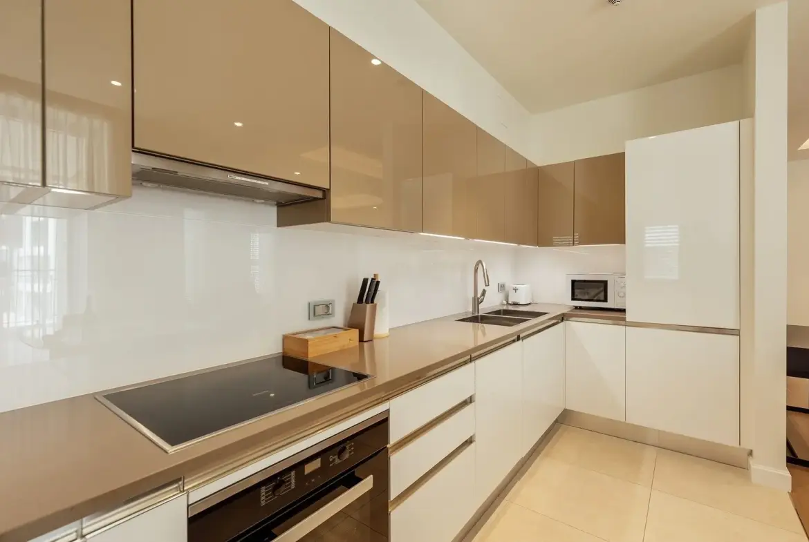 Modern One-bedroom apartment in Village Residence