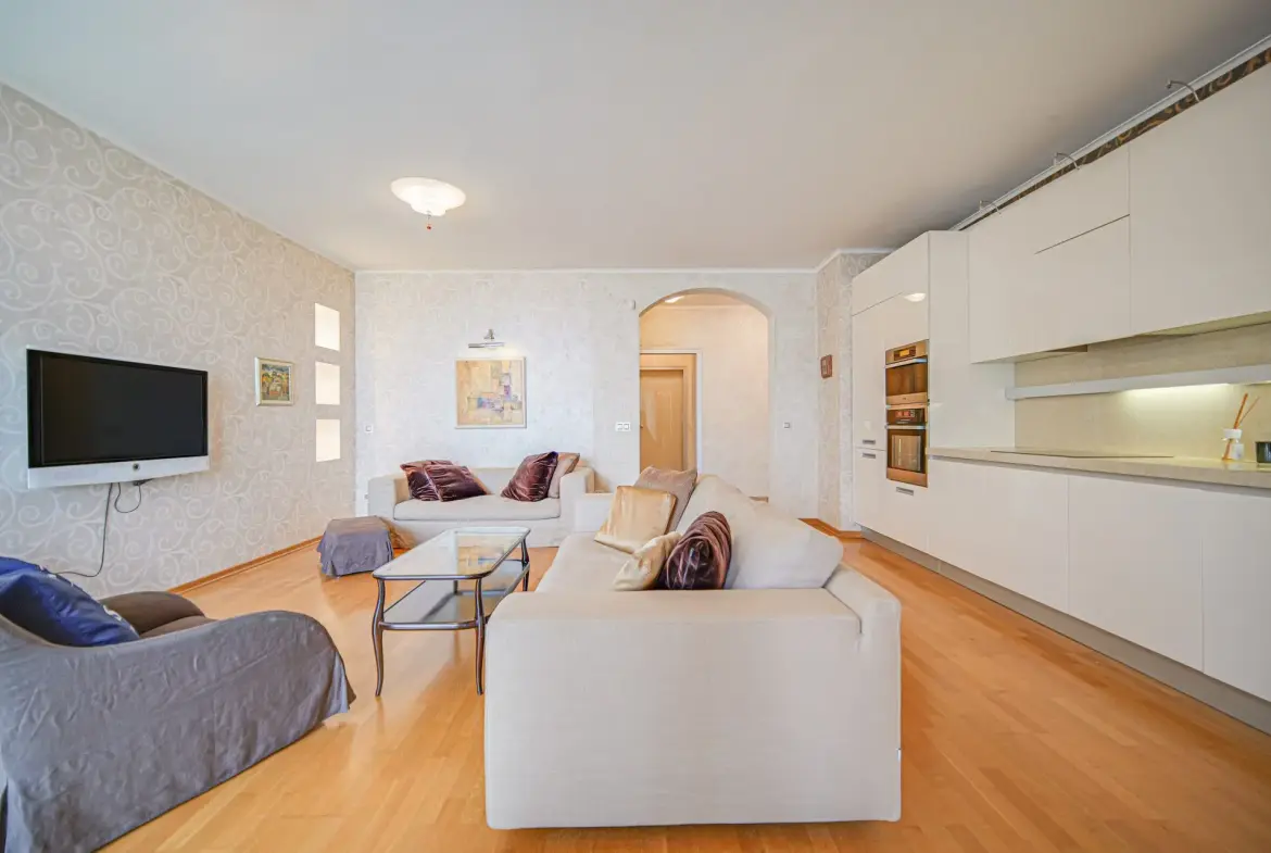 Beautiful designer apartment in Manastirski livadi west for sale