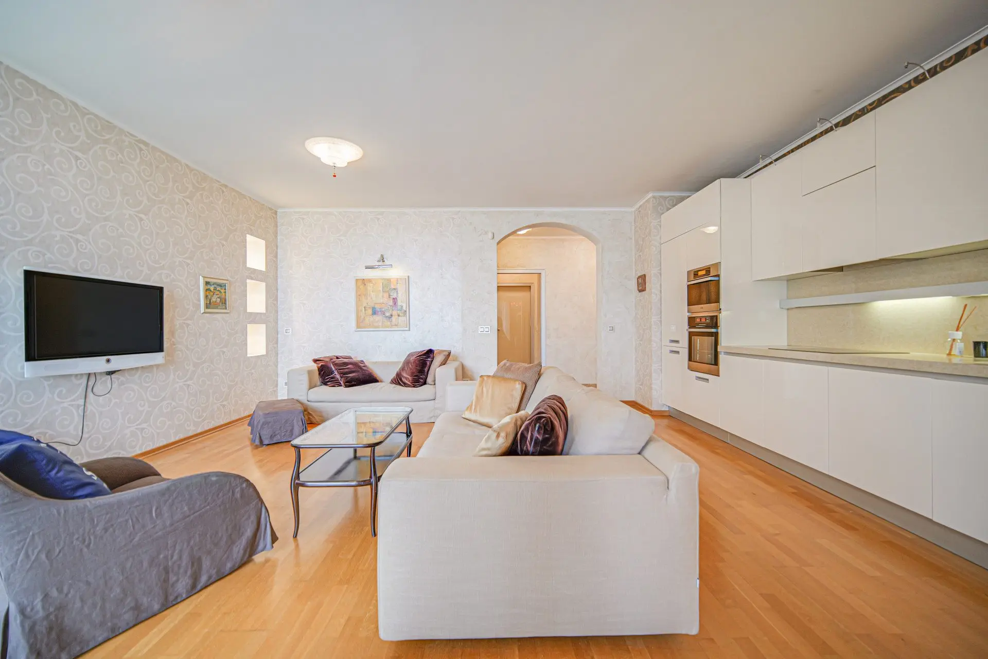 Beautiful designer apartment in Manastirski livadi west for sale
