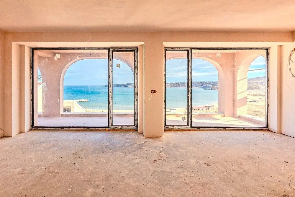 Townhouse in a five-star complex on the seashore