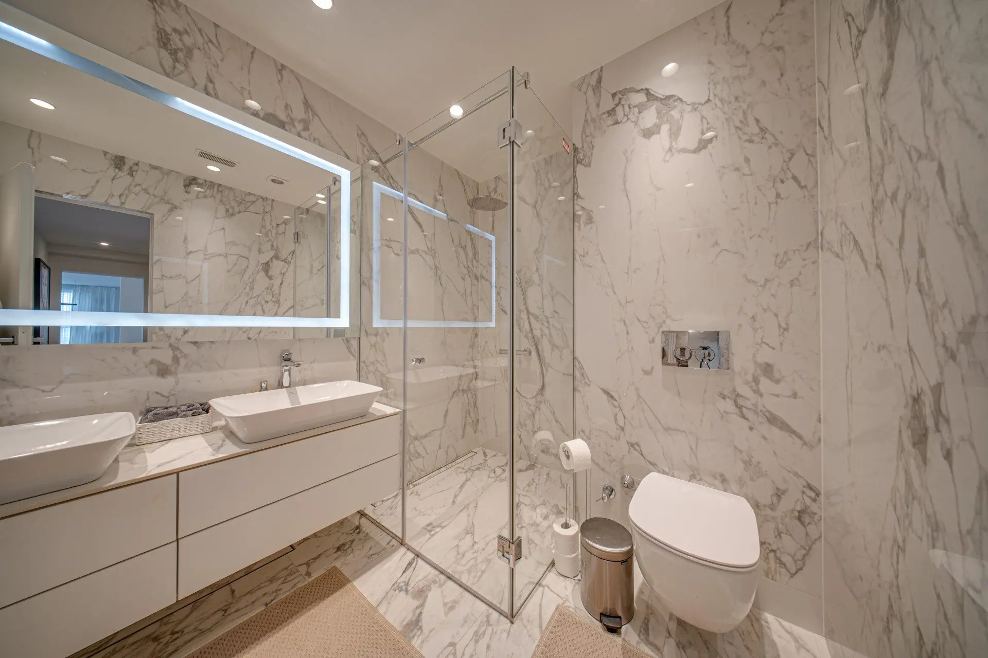 77cfce1d584288ddc9bb72ca8e998df9 Luxury four-bedroom apartment in Residential Park Sofia for sale