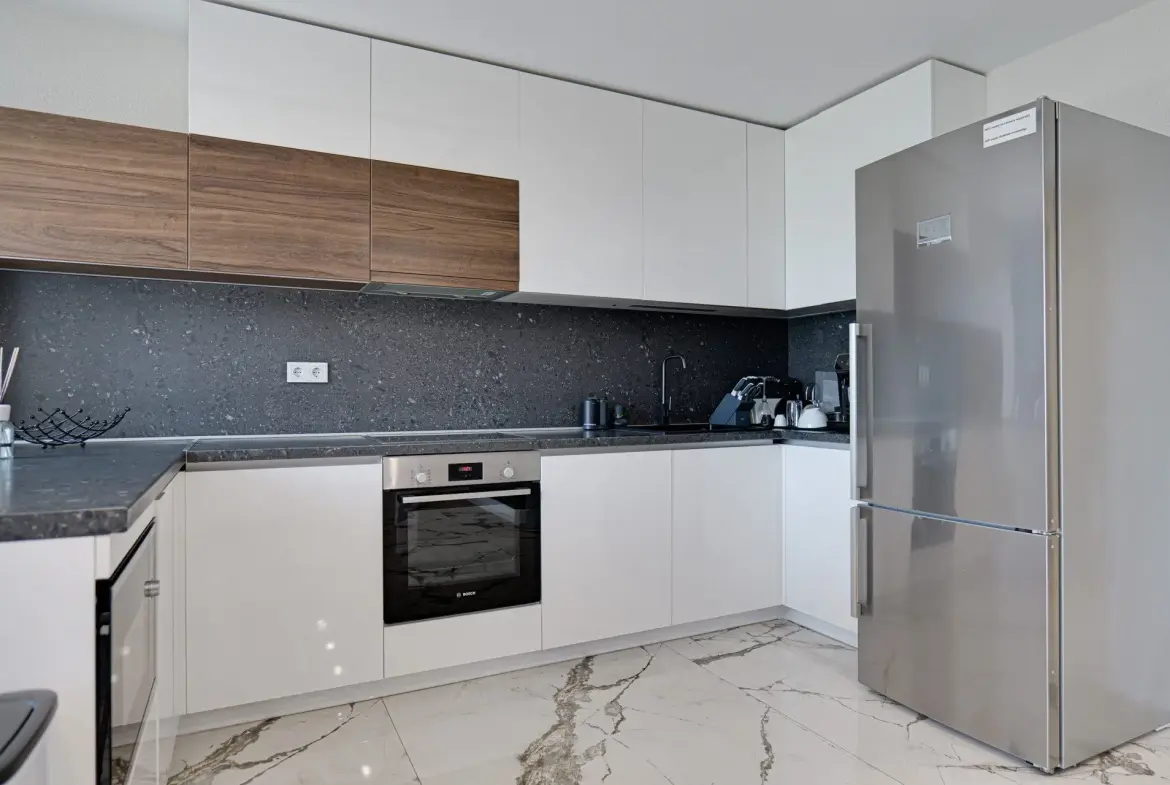 Exclusive three-bedroom penthouse with wonderful views in Krastova Vada