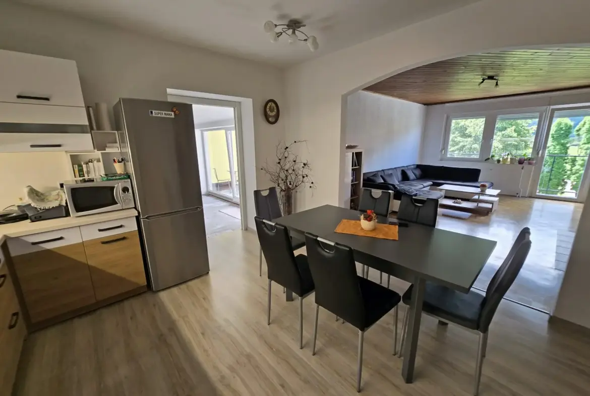 Soca Area – Kobarid, Spacious house with commercial space