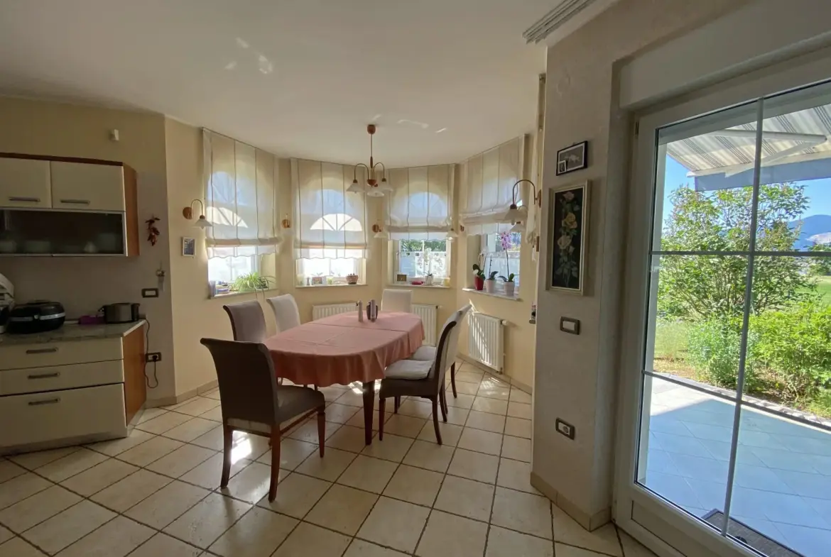 Bled area – A spectacular house with a lovely garden and a great view in Begunje