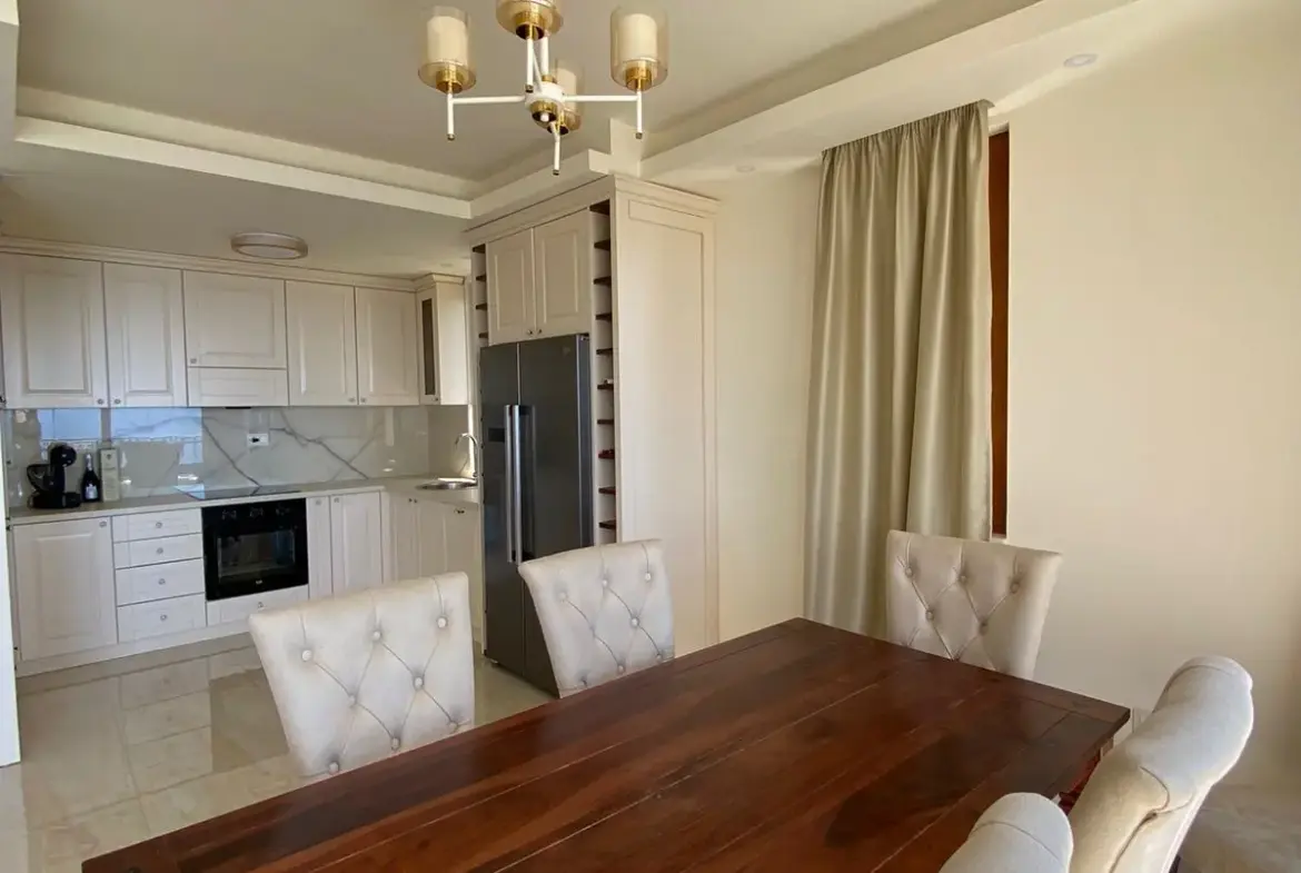 Exceptional four bedrooms villa