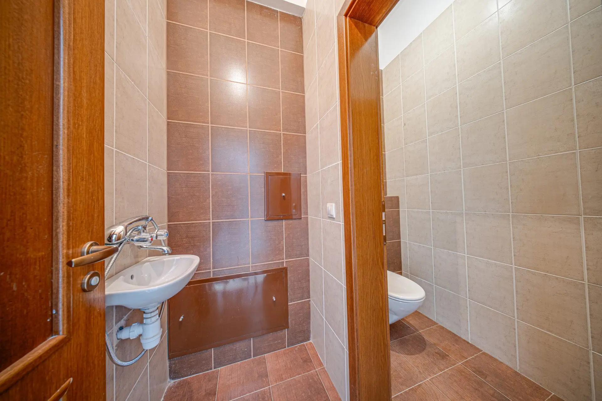 7b563ea8fdaab91021241734aa963fec Exclusive building with panoramic views and the possibility of individual sales