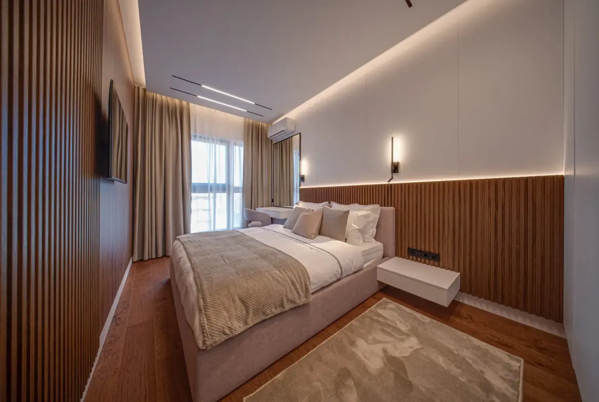 Stylish two-bedroom apartment in the emblematic building in Iztok district for sale